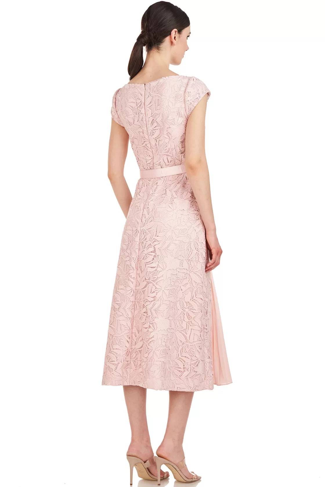 Cocktail Dresses<Kay Unger Angelina Lace Tea Length Dress Soft Blush